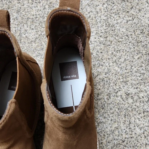 Dolce Vita Boots, Size 9 - Picture 3 of 8